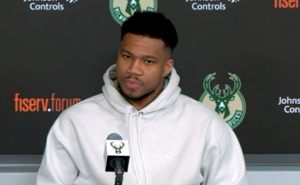 PG游戏-字母哥遭遇十五连败，DWG教练面临压力！的简单介绍